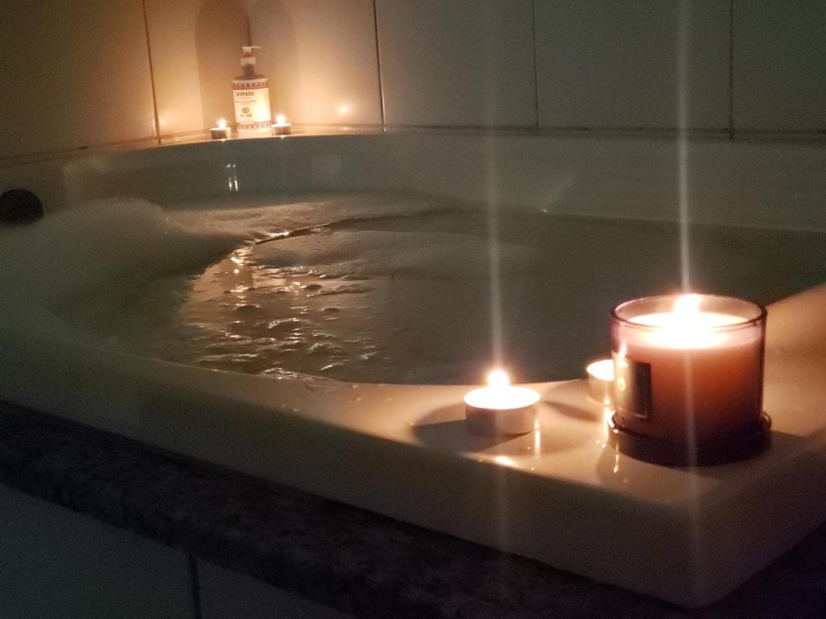 Paraiso Das Dunas - Apartamento A Beira Mar Com Jacuzzi - Proximo Ao Beach Park Акуираз Екстериор снимка