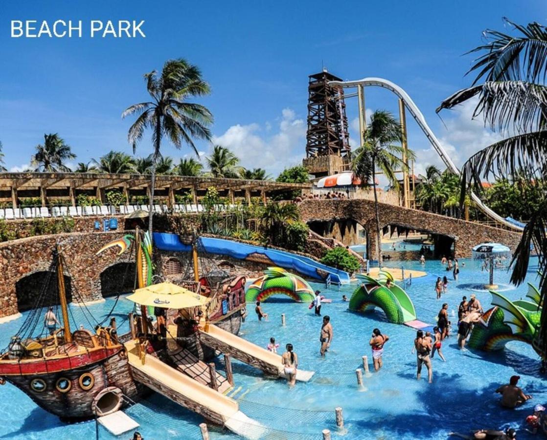 Paraiso Das Dunas - Apartamento A Beira Mar Com Jacuzzi - Proximo Ao Beach Park Акуираз Екстериор снимка